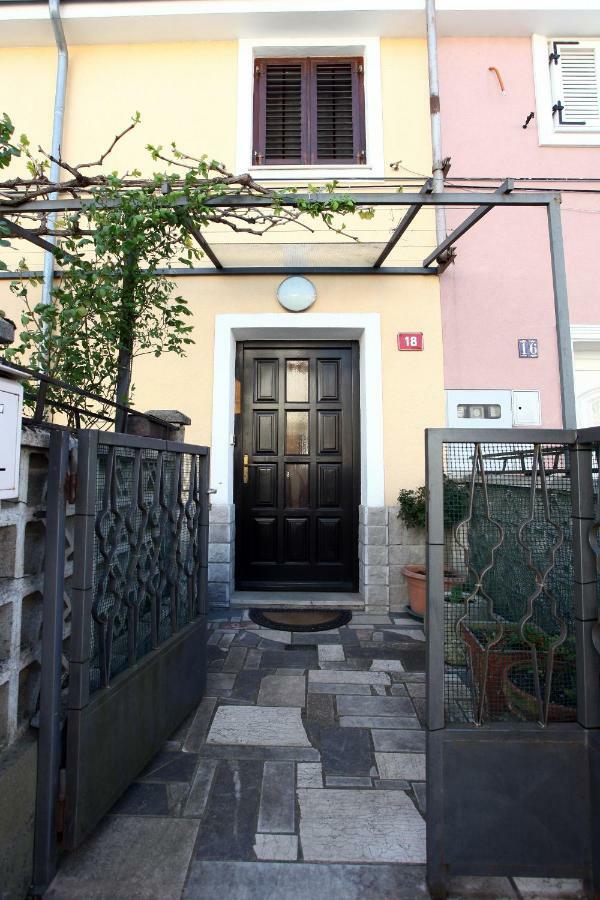 Apartment Svobode Izola Exteriér fotografie